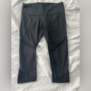 Lululemon leggings - cropped